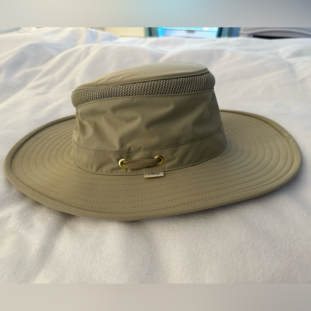 Men’s airflo tilley hat size 7 1/4